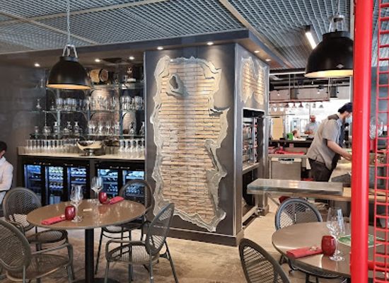 gibraltar/gibraltar-nature-reserve/restaurant/nunos-at-the-express