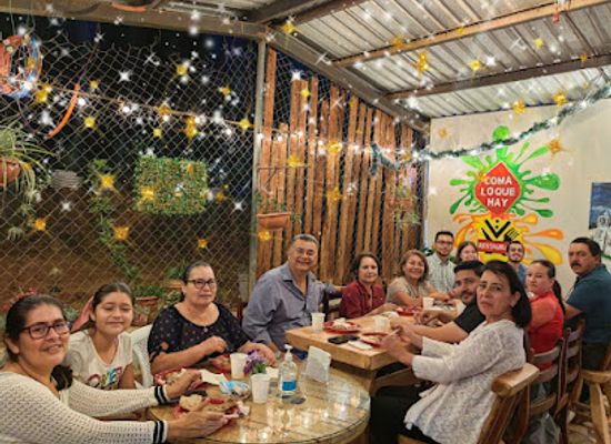 honduras/ocotepeque-region/restaurant/coma-lo-que-hay-restaurant
