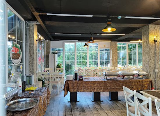 azerbaijan/gabala/restaurant/the-raj