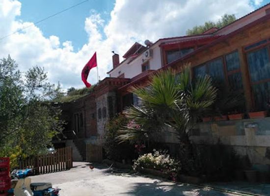 albania/berat/restaurant/bar-restorant