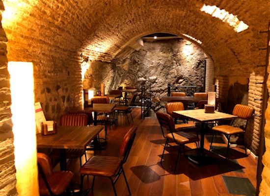 spain/toledo/alcazar/restaurant/restaurante-alfileritos-24