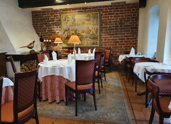 lithuania/kaunas-region/restaurant/hunters-inn