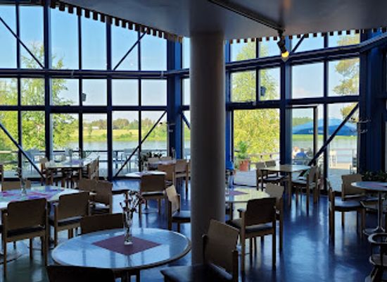 finland/lapland/restaurant/vihrea-pysakki-oy