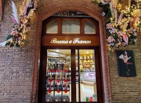 italy/bologna/restaurant/bruno-e-franco-la-salumeria-bologna