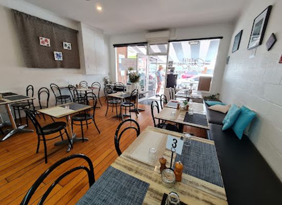 australia/gippsland/restaurant/cafe-chez-joe
