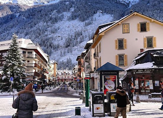 france/chamonix/restaurant/les-canailles-chamonix