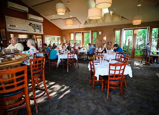 ohio/geneva-on-the-lake/restaurant/crosswinds-grille