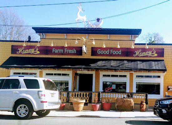 delaware/cape-henlopen-state-park/restaurant/honeys-farm-fresh-gourmet-kitchen-breakfast-lunch