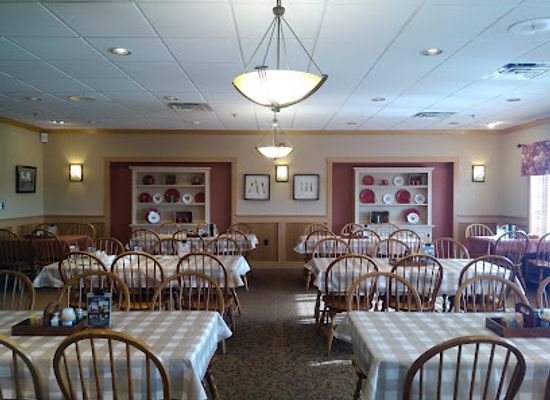 ohio/amish-country/restaurant/dutch-valley-restaurant