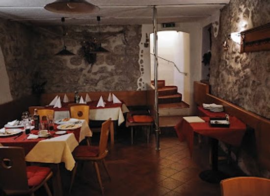 austria/tyrol/restaurant/gasthaus-zur-krippe