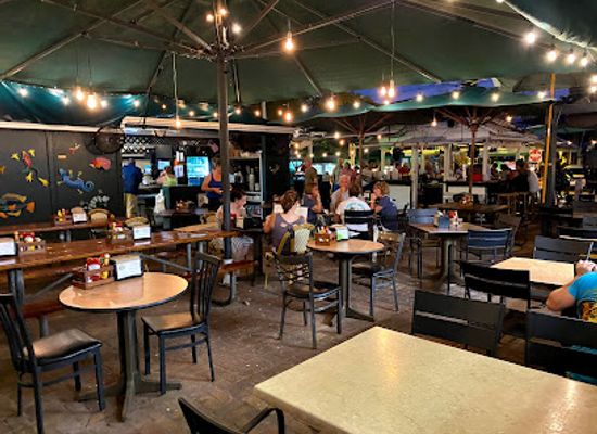 florida/key-west/restaurant/caroline-s-cafe