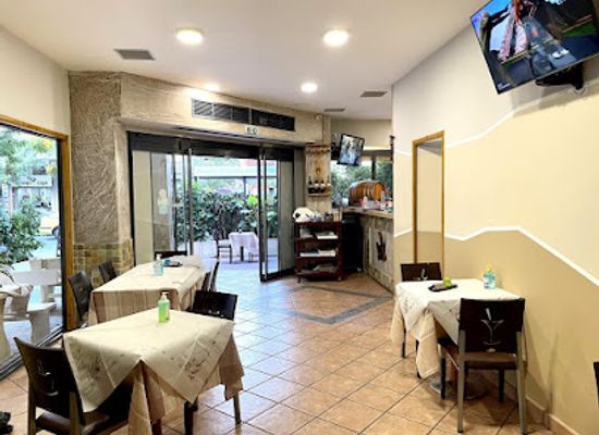 greece/athens/restaurant/restaurant-paula