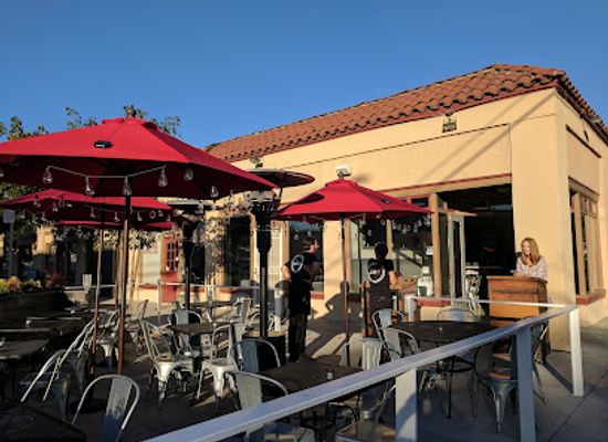 california/long-beach/restaurant/ellie-s