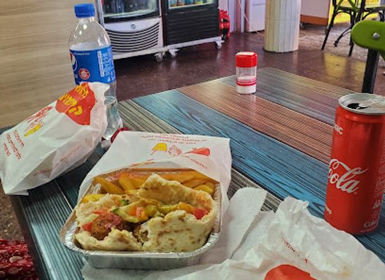 israel/safed/restaurant/the-falafel-and-shwarma