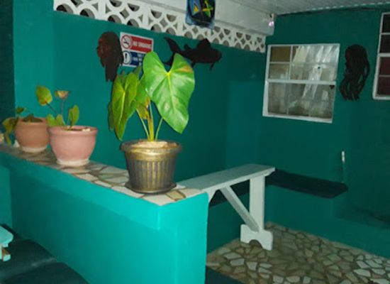saint-lucia/laborie/restaurant/meme-s-diner