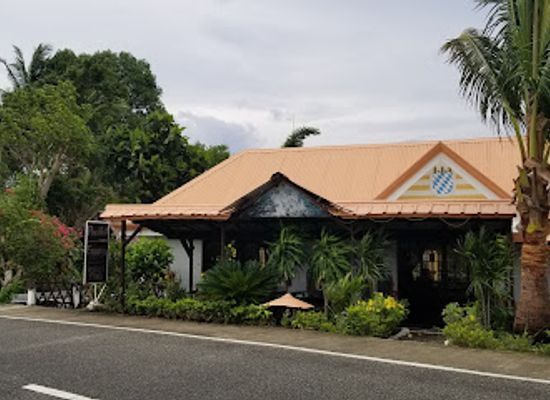 philippines/ilocos-norte/pagudpud/restaurant/bergblick-restaurant