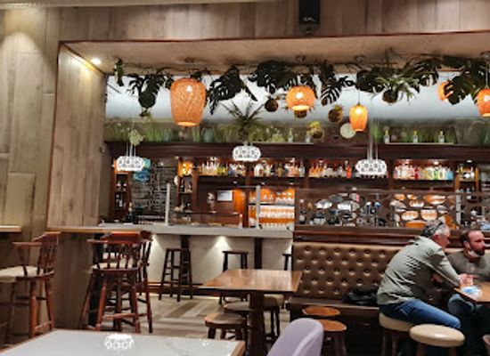 spain/san-sebastian/antiguo/restaurant/duit-wine-bistro