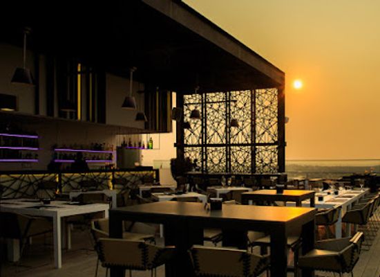 ghana/accra/restaurant/sky-bar-25-restaurant-and-bar