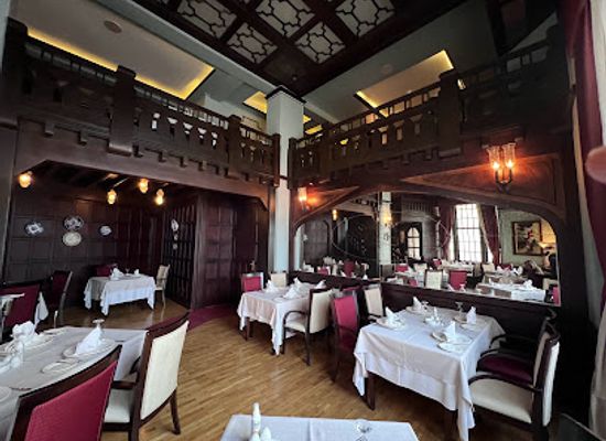 egypt/alexandria/restaurant/santa-lucia