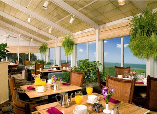 texas/corpus-christi/downtown-corpus-christi/restaurant/glass-pavilion-restaurant