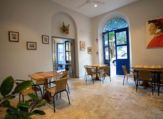 panama/panama-canal-zone/restaurant/restaurante-la-divina-comida-panama