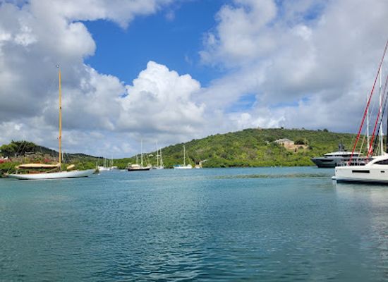 antigua-and-barbuda/valley-church-beach/restaurant/pillars-restaurant