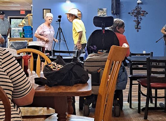 tennessee/sequatchie-valley/restaurant/anthony-and-theresa-s-homecookin