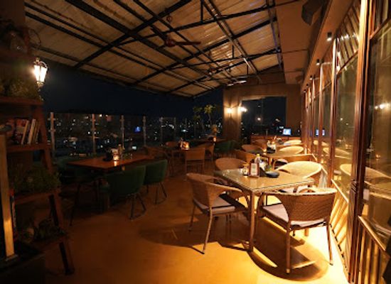 india/assam/restaurant/terra-mayaa