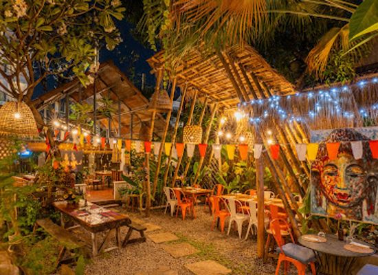 cambodia/oddar-meanchey/restaurant/pinakpou-restaurant