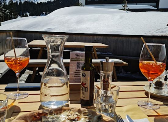 austria/lech-valley/restaurant/skihutte-schneggarei