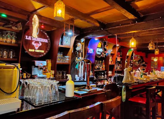 ecuador/otavalo/restaurant/la-taberna-bar-grill-otavalo