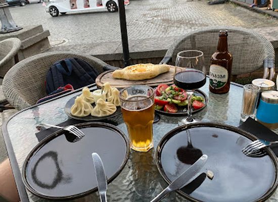 georgia/shida-kartli/restaurant/restaurant-hide