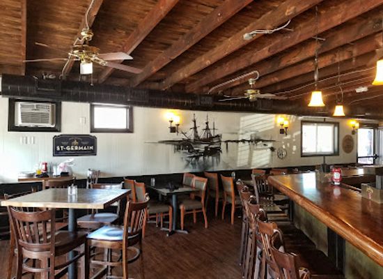 massachusetts/plymouth-county/restaurant/dillon-s-local
