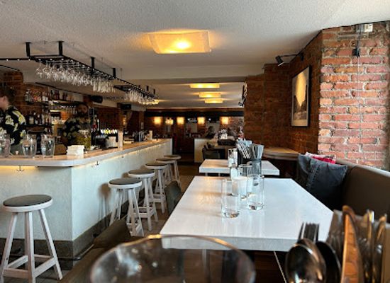 sweden/gothenburg/avenyn/restaurant/tvakanten