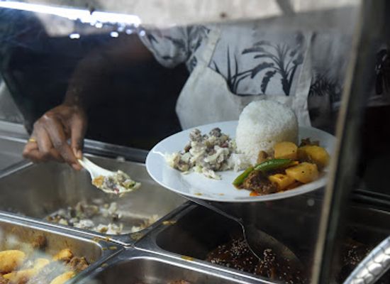 vanuatu/sanma/restaurant/kucina-filipino