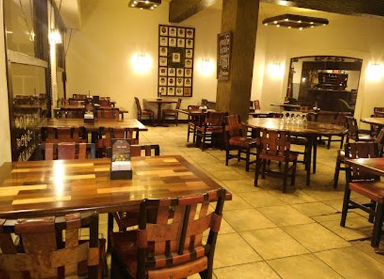 argentina/salta/restaurant/aires-caseros-cocina-regional