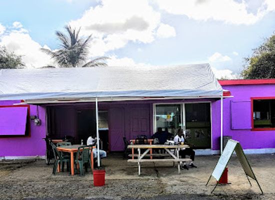 barbados/paynes-bay/restaurant/peters-variety-bar-grill