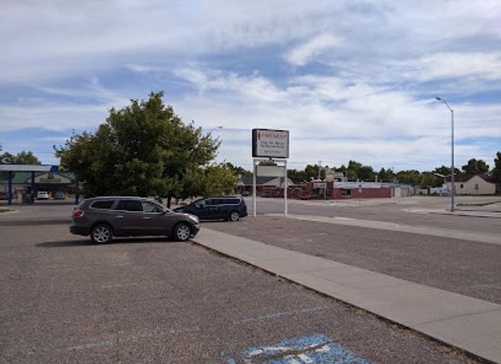 nebraska/pine-ridge/restaurant/far-west
