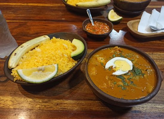 ecuador/sucumbios-region/restaurant/el-guatazo-de-la-gata
