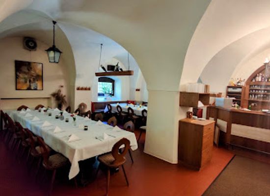 austria/weinviertel/restaurant/restaurant-schlosskeller-bockfliess
