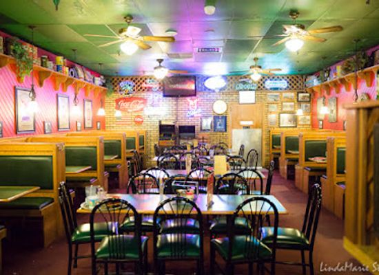 minnesota/winona/restaurant/sammy-s-pizza-restaurant