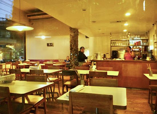 argentina/mesopotamia/restaurant/sudestada