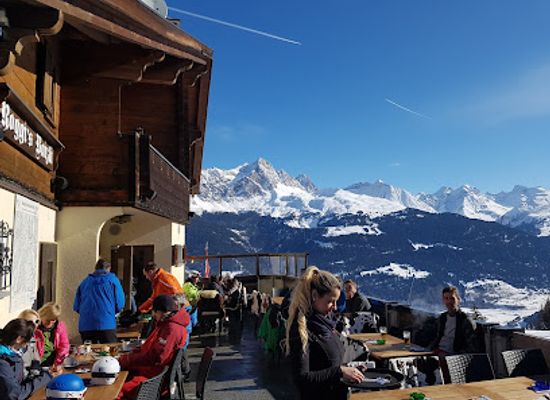 switzerland/graubunden/restaurant/restaurant-roggi-s-baizli