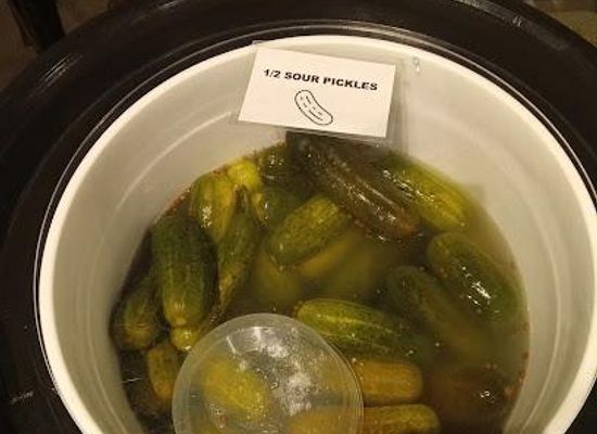 new-york/new-york-metropolitan-area/restaurant/the-pickle-guys