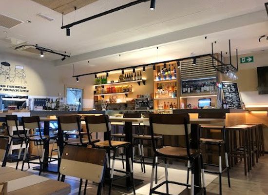 spain/madrid/chueca/restaurant/perretxico-chueca