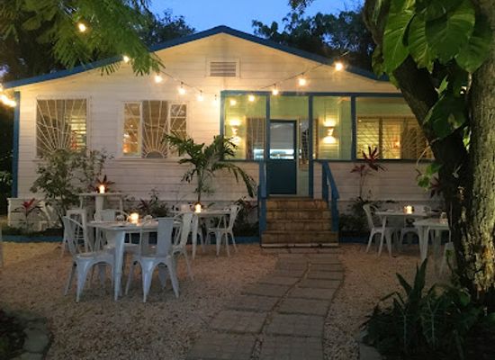 antigua-and-barbuda/saint-philip/restaurant/colibri-bistro-bar-lounge