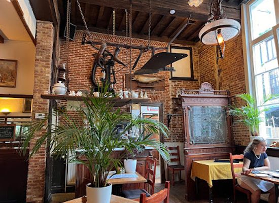 belgium/antwerp/restaurant/de-reddende-engel