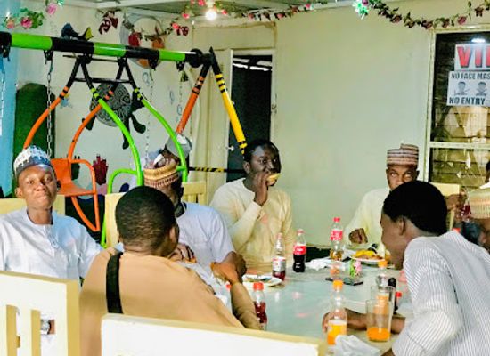 nigeria/middle-belt/restaurant/mum-albanys