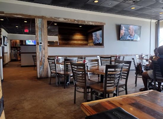 louisiana/baton-rouge/lsu-south/restaurant/our-mom-s-restaurant-bar