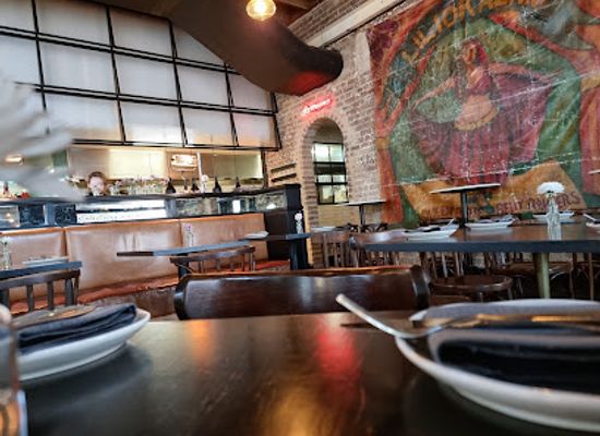 australia/canberra/kingston/restaurant/queenies